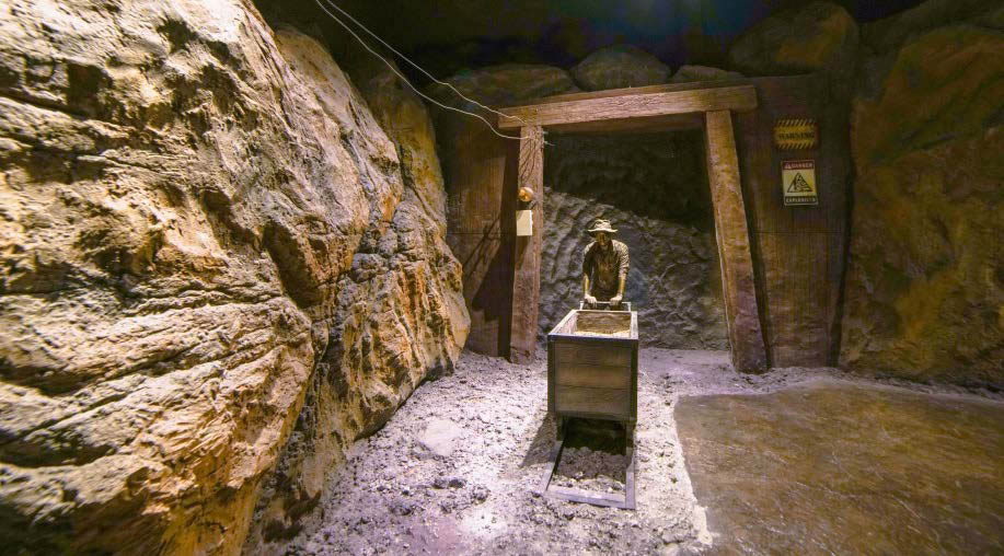 The trolley transport the excavated stones from the mine